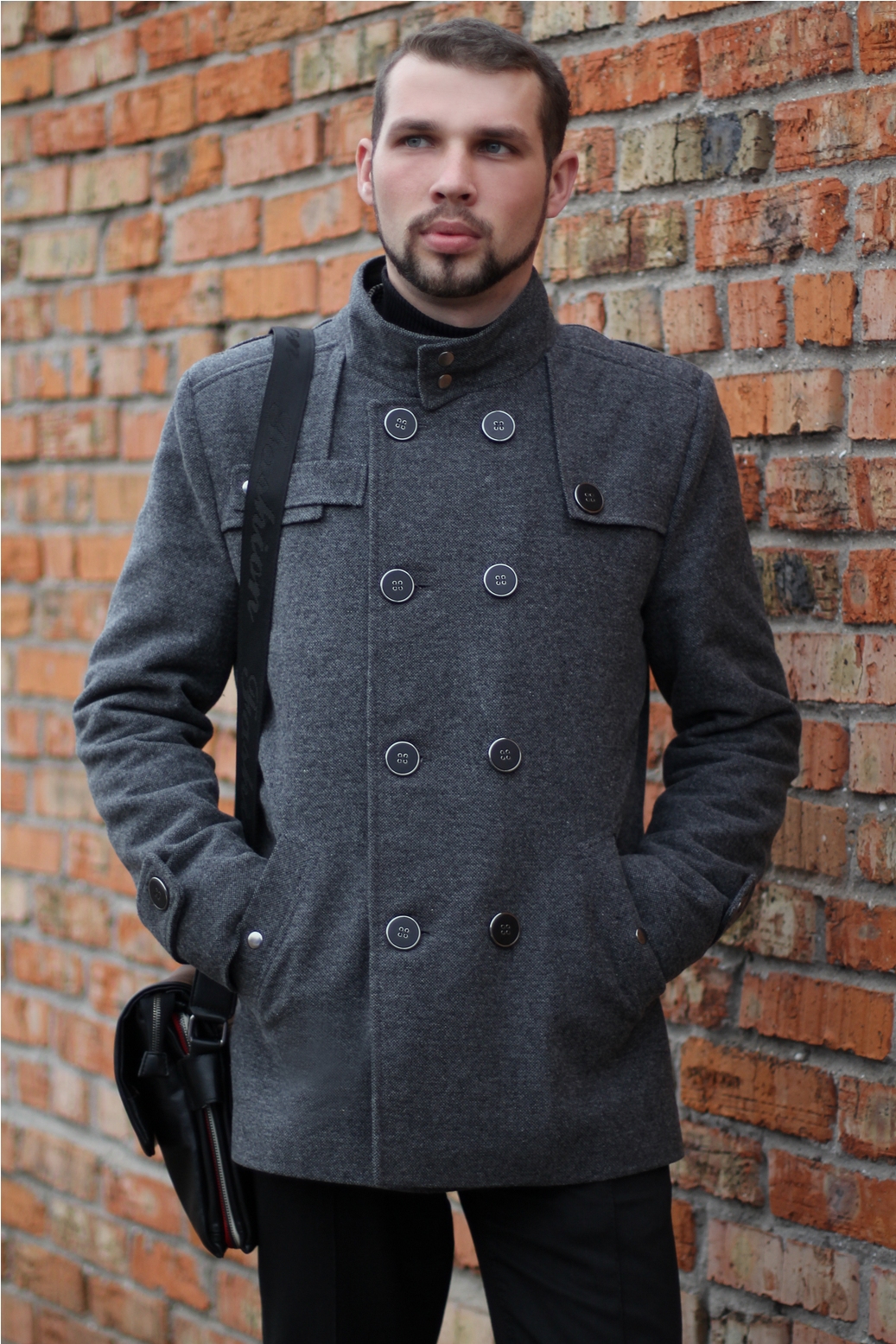 Купити чоловіче пальто в Україні